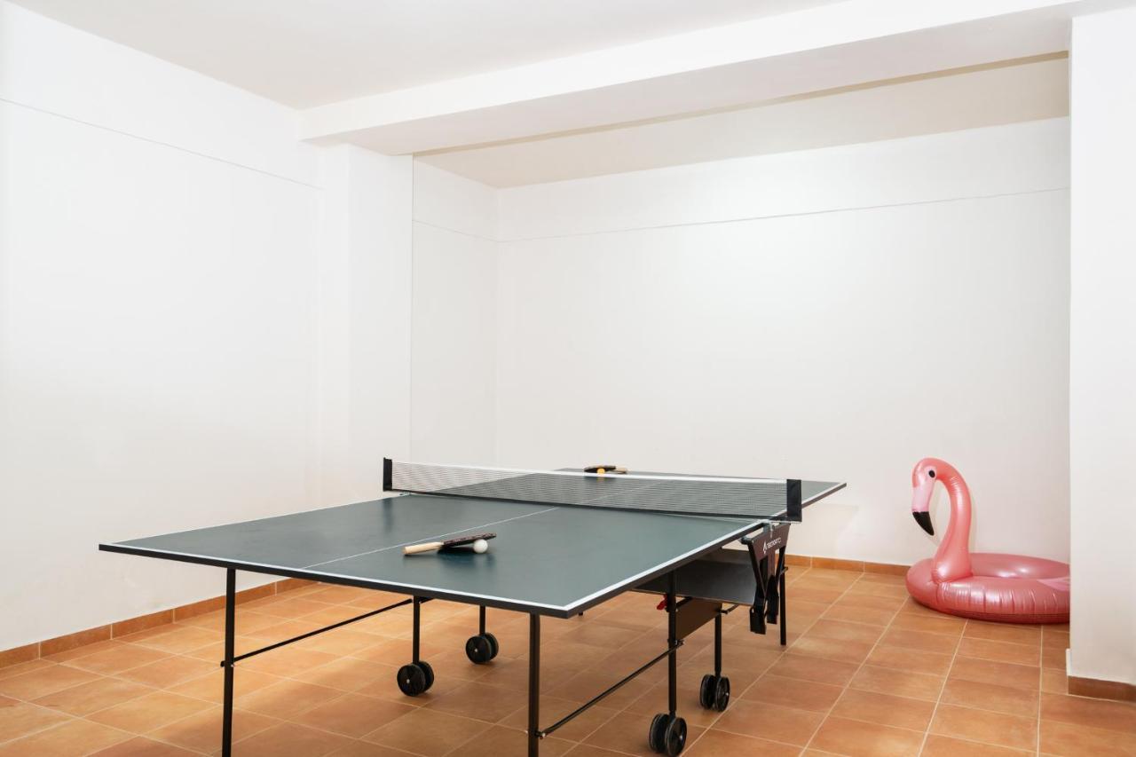 Beachfront Villa Turquoise With Private Pool, Bbq And Ping Pong Table Chania  Екстер'єр фото