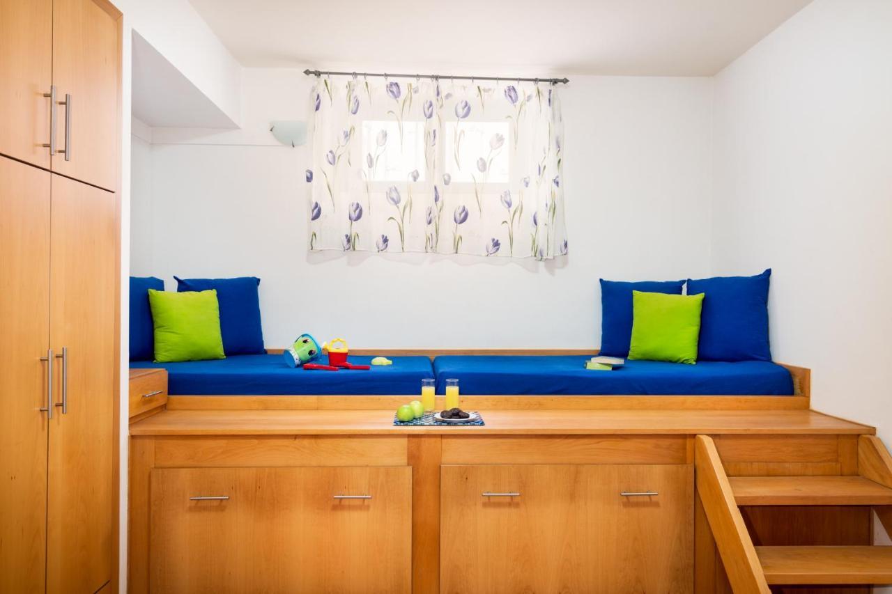 Beachfront Villa Turquoise With Private Pool, Bbq And Ping Pong Table Chania  Екстер'єр фото